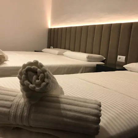 Tatzati 2 Hotel Sarandë