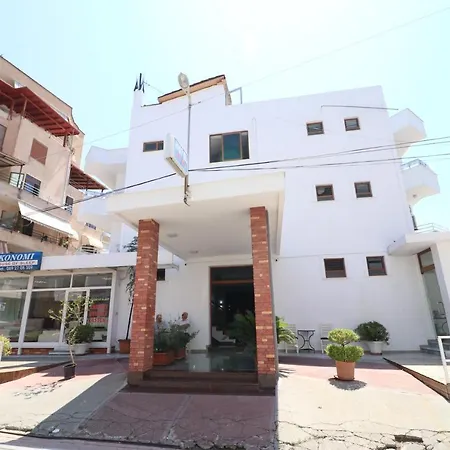 Tatzati 2 3* Sarandë