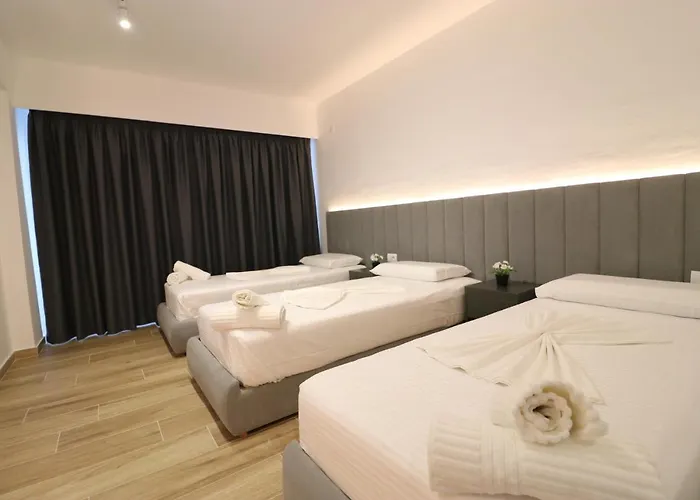 Tatzati 2 酒店 Sarandë