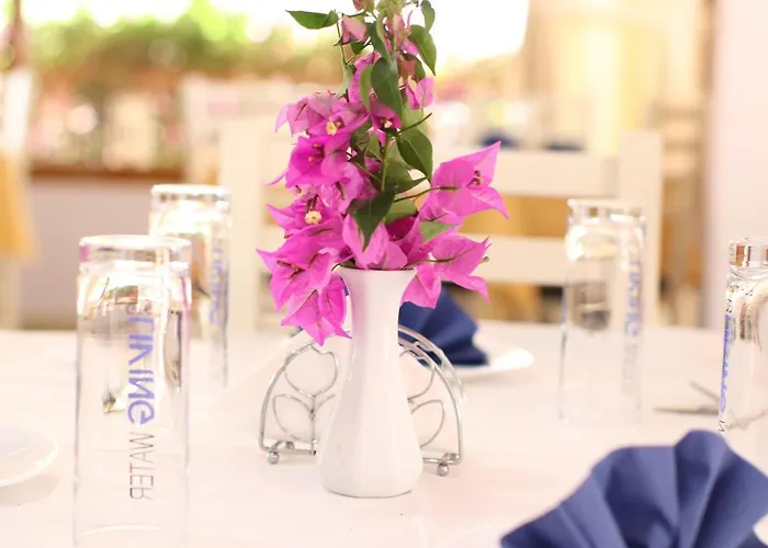 酒店 Tatzati 2 Sarandë