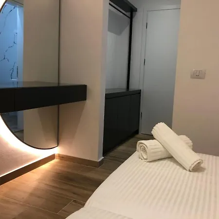 Tatzati 2 Hotel Sarande