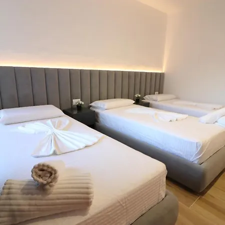 Hotel Tatzati 2 Sarande